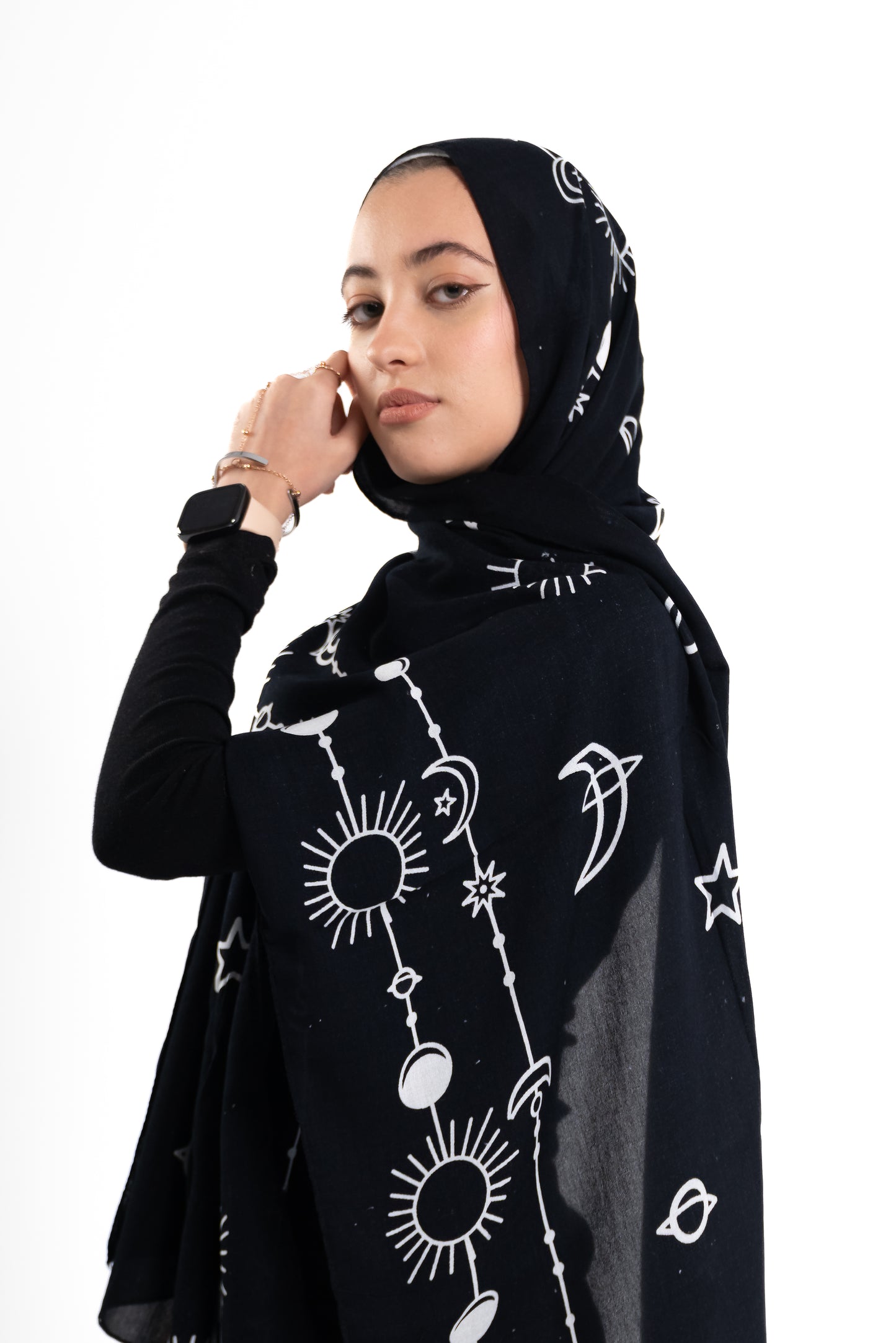 Black Lunar Lines in Modal