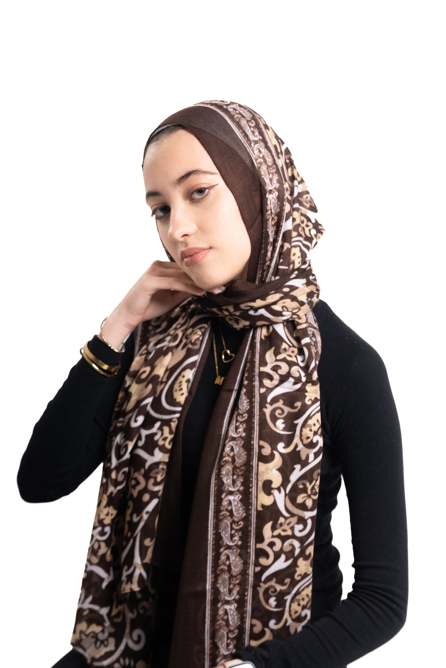 Arabesque Charm in Modal