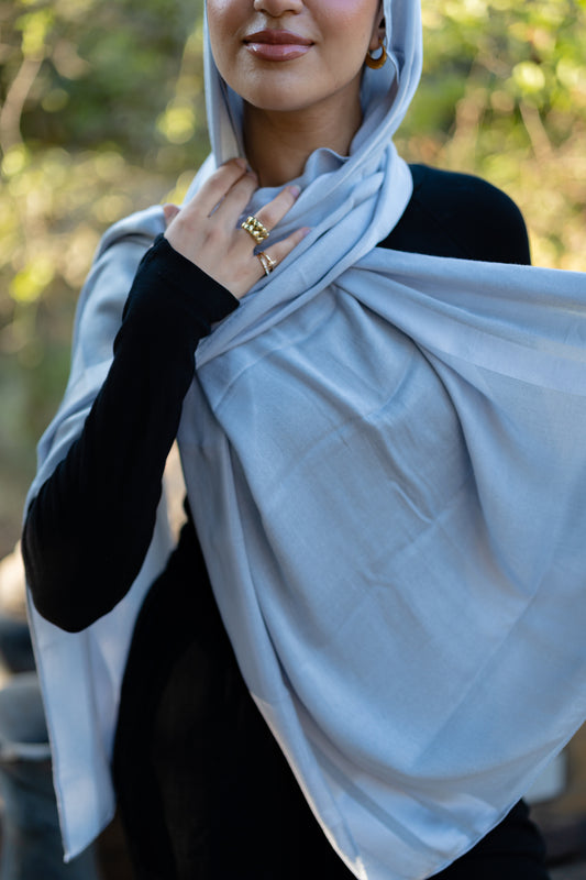Soft Gray Lines